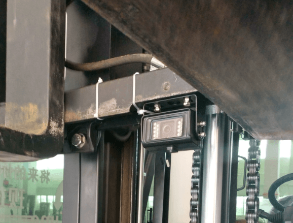 camera on forklift carriage