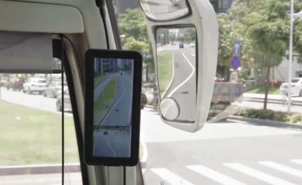 digital rearview mirror in bus